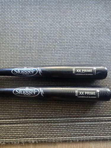2 Louisville Slugger M9 Maple Bat for price (-3) 30 oz 33" (New)