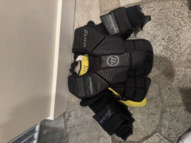 Large Warrior Ritual GT2 Goalie Chest Protector (Used)