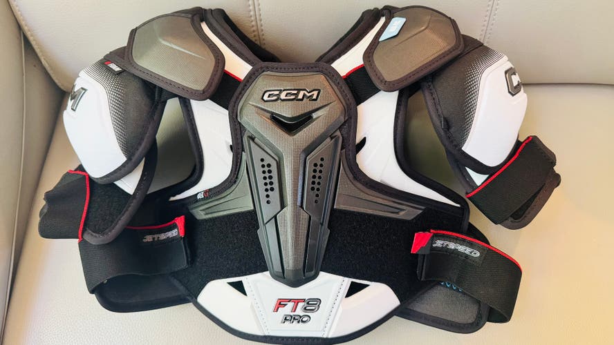 Large Junior CCM Jetspeed FT8 Pro Shoulder Pads (New) store display model