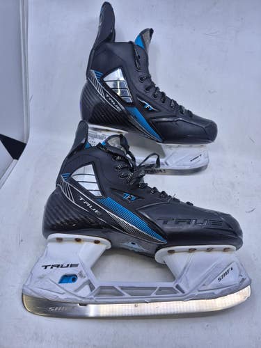 Blue True TF9 Hockey Skates Wide Width 7.5 (Used)