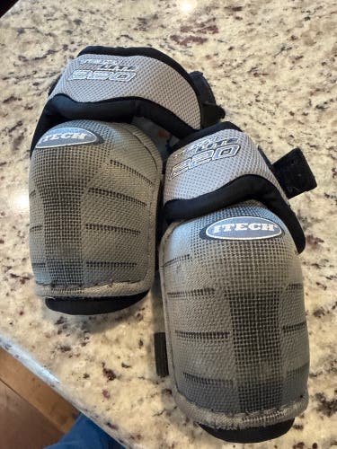Youth Small Itech 220 Elbow Pads (Used)