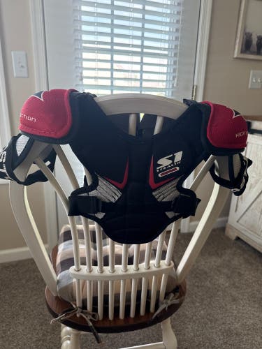 Medium Youth Easton Stealth S1 Shoulder Pads (Used)