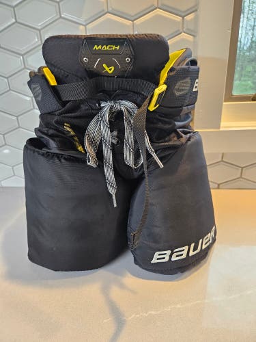 Men's Youth Large Bauer Supreme Mach Hockey Pants