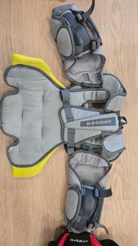 Small / Medium Warrior Ritual G5 Goalie Chest Protector (Used)