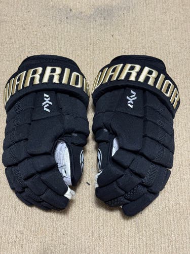 Boston Bruins Game Worn Winter Classic Warrior AX1 Pro Stock Gloves 13" (Used) - WILL HEAR OFFERS