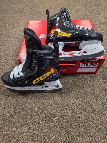 CCM JetSpeed FT8 Pro Skates Regular Width 6.5 (New)