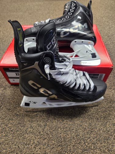 CCM Tacks XF Skates Size 11 Regular (New)