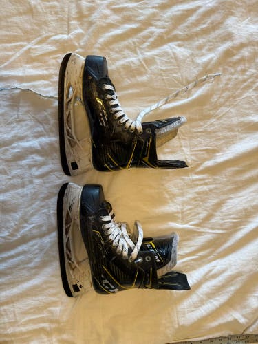 Black 2020 CCM Super Tacks AS3 Pro Hockey Skates Regular Width 6 (Used)