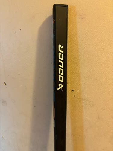 Intermediate Bauer Nexus E5 Pro Left Hand Hockey Stick P28 65 Flex (Used)