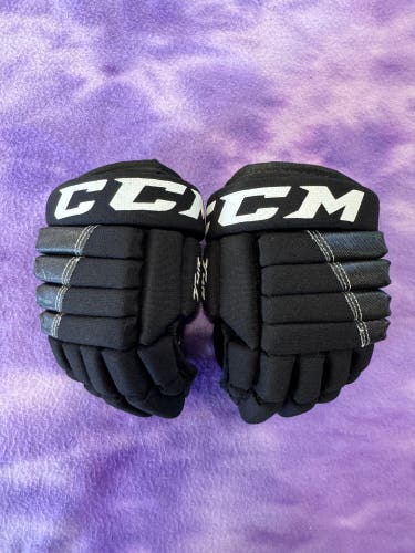Black Youth CCM HGT4R Gloves 9" (Used)