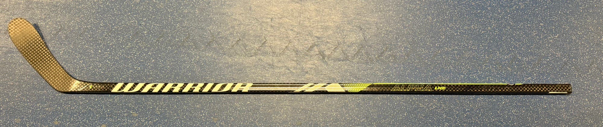 Senior Warrior Alpha LX2 Right Handed Hockey Stick W03 85 Flex (New)