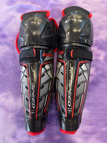 Junior CCM JetSpeed edge Shin Pads 11" (Used)