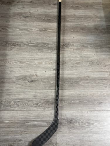 Senior Extra Lite Right Handed Hockey Stick