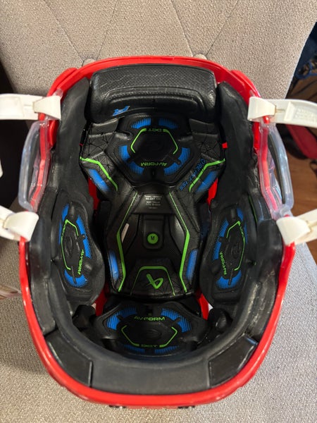 Medium Bauer Re-Akt 155 Helmet (Used)