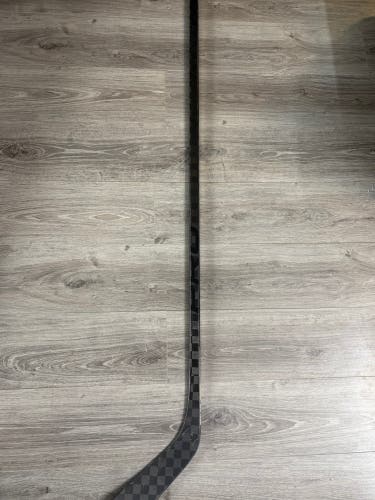 Senior Extra Lite Right Hand Hockey Stick