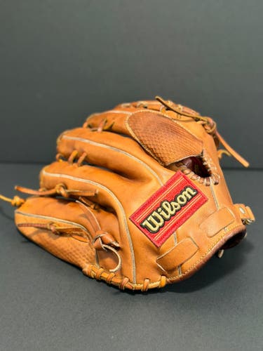 Custom Japanese Wilson Staff RH Pitcher's Baseball Glove 11.75" (Used)