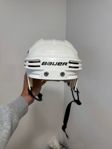 Small Bauer 4500 Helmet (Used)
