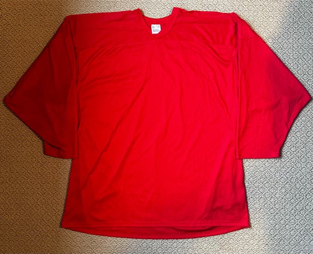 Red XXL Men's CCM Jersey (Used)