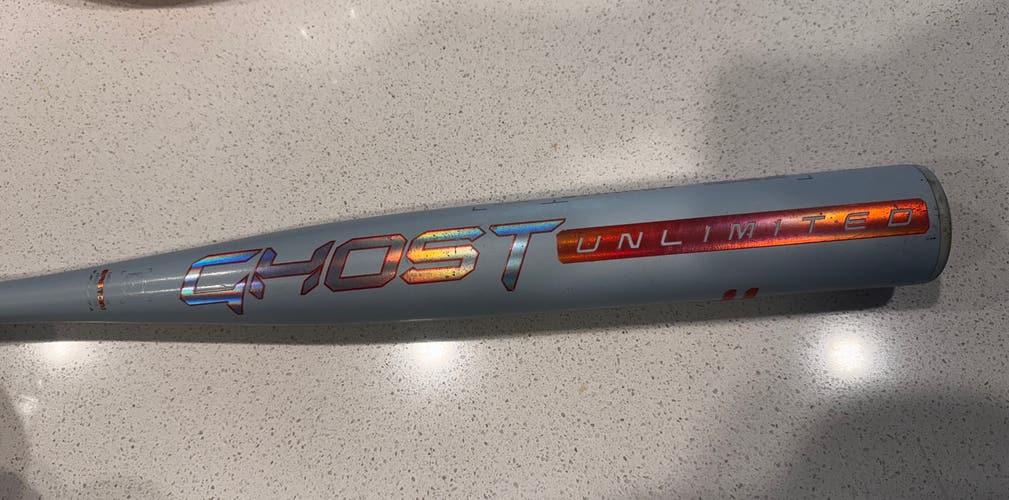 2025 Easton Ghost Unlimited Composite Bat (-11) 19 oz 30" (Used)
