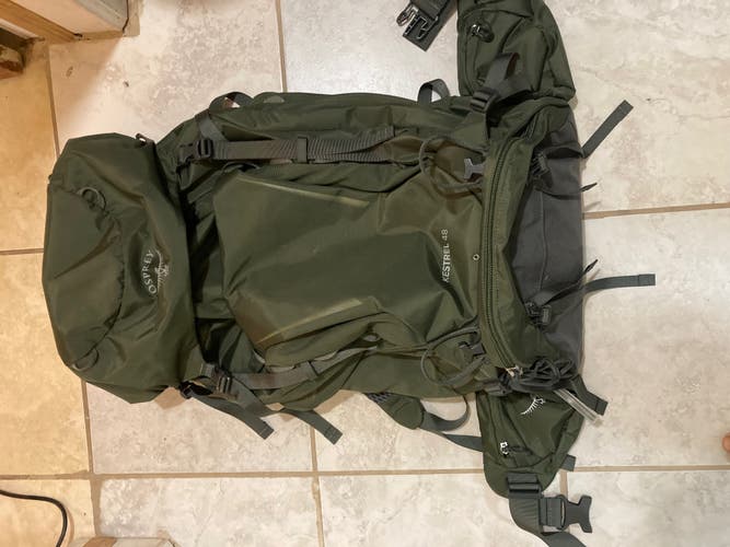 Osprey Backpack (Excellent Condition)