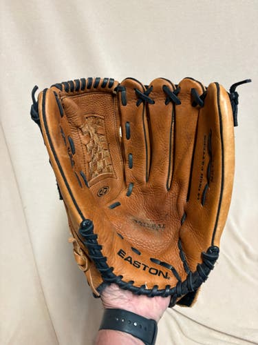 RH Easton Natural Series Softball Glove 14" (Used)