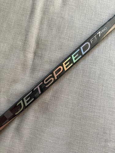 Senior CCM JetSpeed FT7 Pro Right Handed Hockey Stick P28 65 Flex (Used)