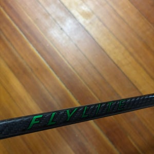 Senior Bauer Vapor Flylite Left Hand Hockey Stick P92 87 Flex (New)
