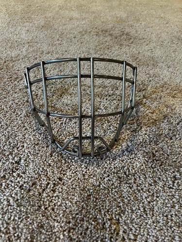 Senior Medium Goalie Mask Pro Stock (New)