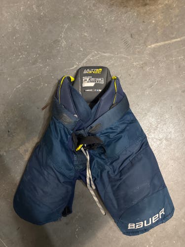 Junior Large Bauer Supreme Ultrasonic Hockey Pants (Used)