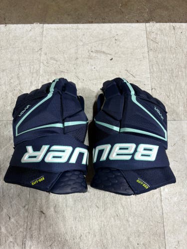 Bauer Vapor Hyperlite Gloves 14" (Used)