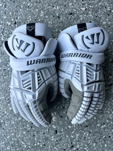 *LIKE NEW* Warrior Evo V Lacrosse Gloves (XL)