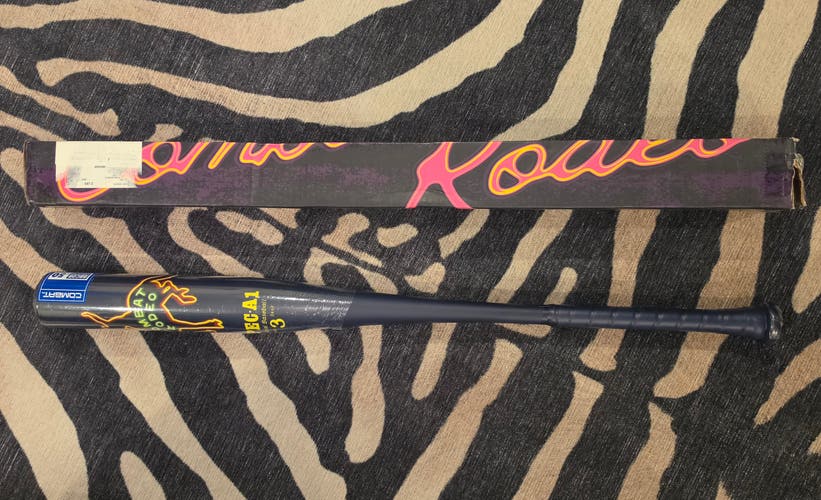 2025 Combat MFG Spec A1 Alloy BBCOR Certified Bat (-3) 30 oz 33" (New)