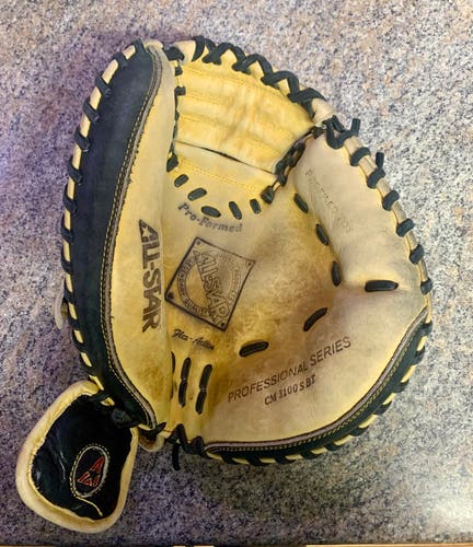 All Star CM3100SBT RH Catcher's Baseball Glove 33.5" (Used)