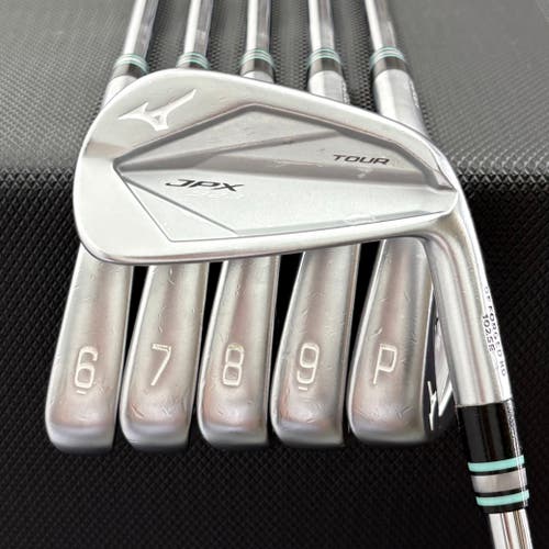 MIZUNO JPX 923 TOUR IRON SET 5-P +3/4"