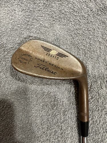 Titleist Vokey Right Handed Wedge 54 Degree (Used)