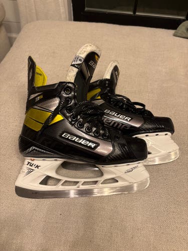 Black/Yellow 2020 Bauer Supreme 3S Hockey Skates Regular Width 8 (Used) Fit 2