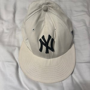 New York Yankees NY Official MLB New Era Genuine Merchandise Hat Cap Size 7 1/8