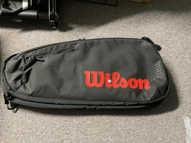 Wilson Clash V3 6PK Racket Bag Black/Red