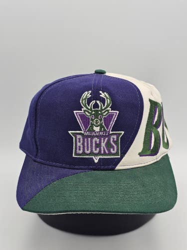 Vintage Milwaukee Bucks NBA Sports Drew Pearson Swirl 1990s Hat Cap Snapback