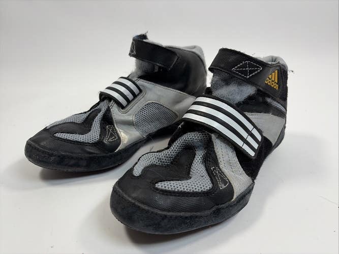 Adidas YYA Wrestling Shoes, Size 5.5
