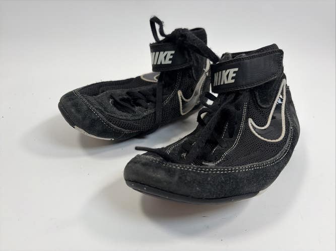 Nike Speedsweep VII GS Wrestling Shoes, Size 4Y