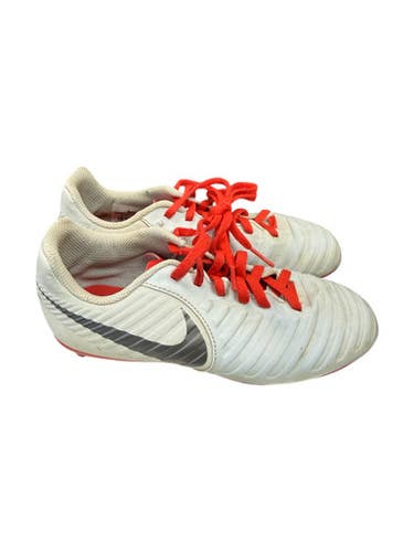 Used Nike Soccer Cleats White Junior 02.5 11862-S000093738