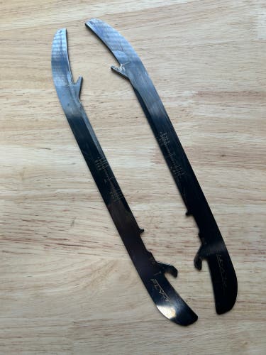 Bauer FLY-TI 272mm Nashville Predators Pro Stock Skate Blades / Runners (Used)