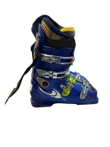 dark blue salomon ski boots from 2000 S/Pro Alpha 120 GW 2026 making transitions on icy or uneven surfaces more secure and effortless SALOMON S/RACE 60T L JR