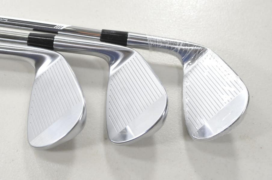 TaylorMade RORS Proto 4-PW Iron Set Extra Stiff Right KBS Tour