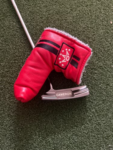 Unisex Scotty Cameron Circa 62 Blade Right Handed Putter 35" (Used)