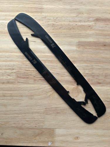 Bauer FLY-TI 280 Tampa Bay Lighting Pro Stock Skate Blades / Runners (Used)