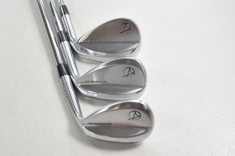 Takomo Skyforger SF001 52*, 56*, 60* Wedge Set RH KBS Wedge Flex Steel # 215132