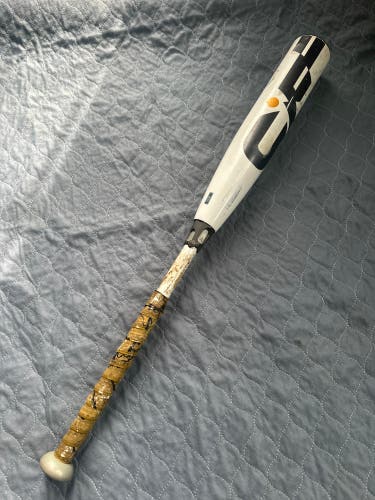 2022 Composite (-10) 20 oz 30" CF Bat