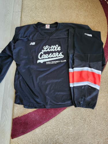 Little Caesars Black Large Men's New Balance Jersey (Used)